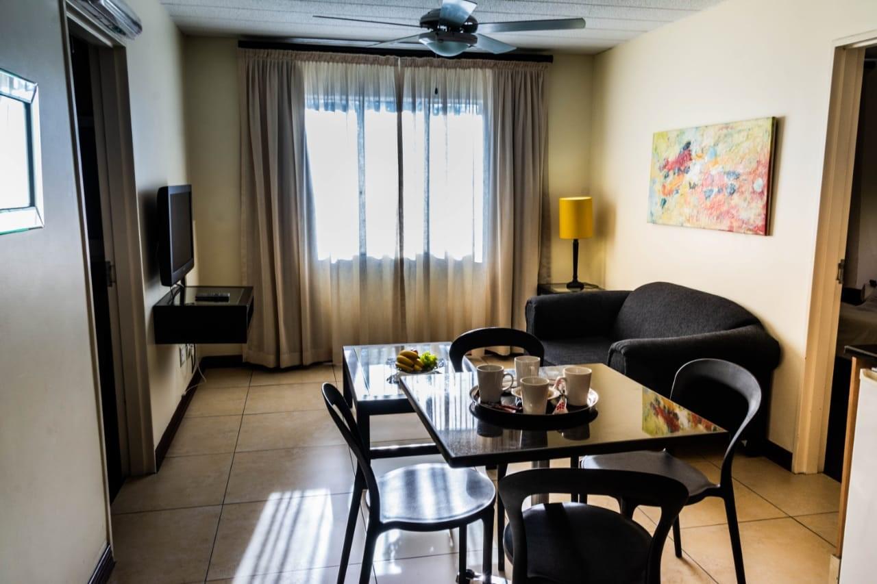 Premiere Classe Apartment Hotel Йоханнесбург Экстерьер фото